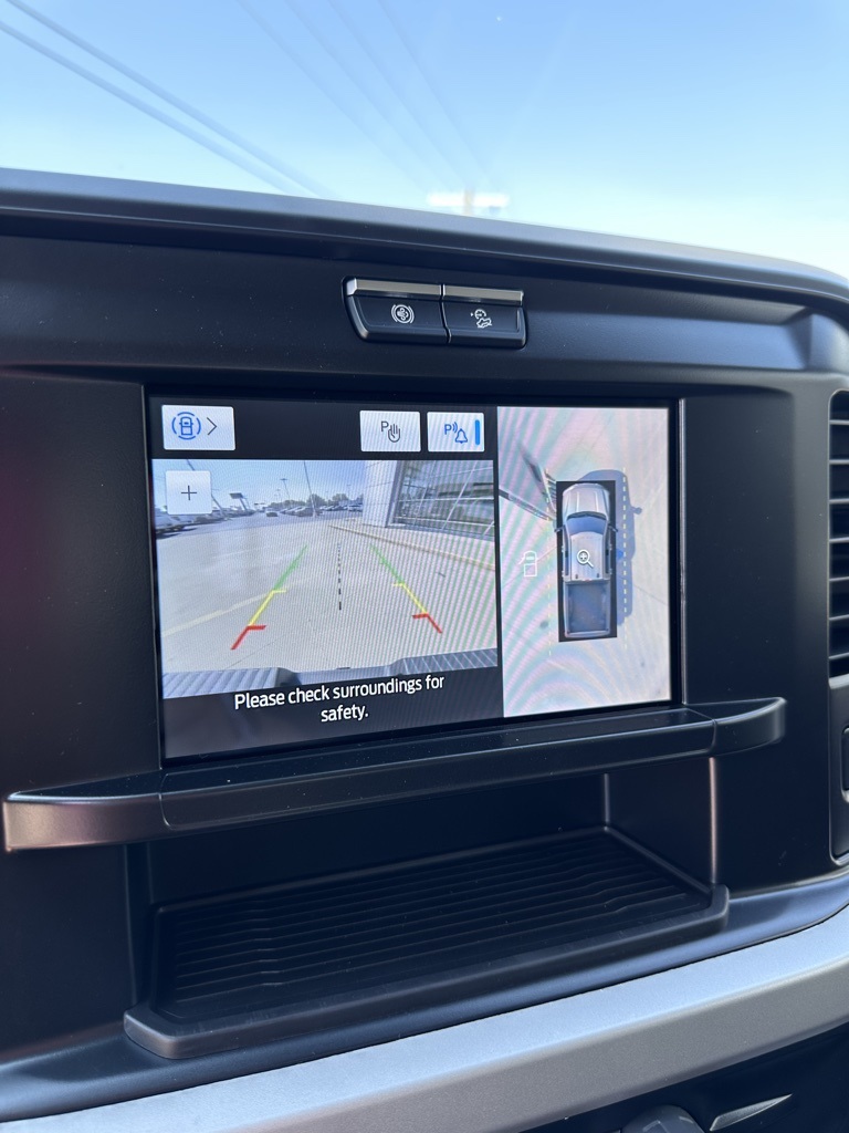 2025 Ford F-250 photo 19