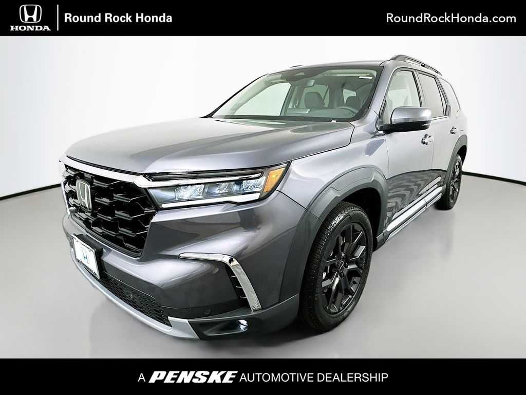2025 Honda Pilot Touring's photo