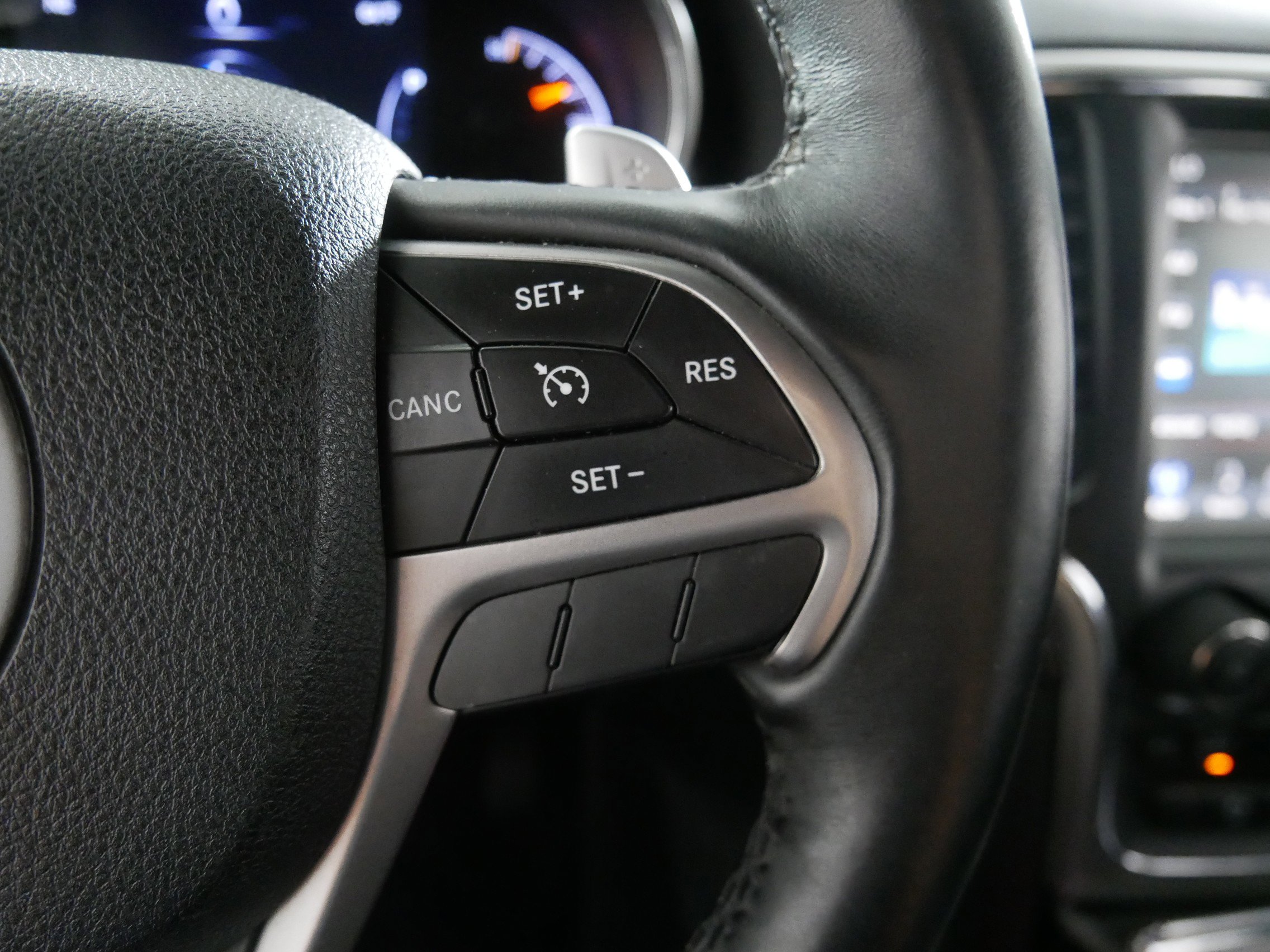 2017 Jeep Grand Cherokee Altitude photo 24