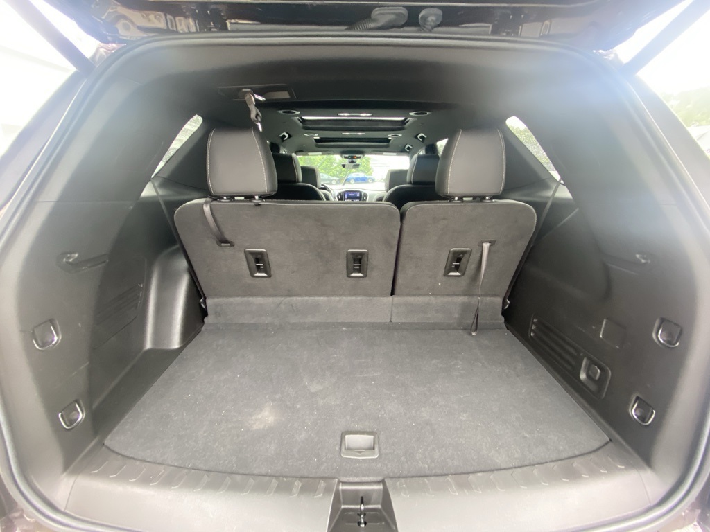 2022 Chevrolet Traverse Premier photo 11
