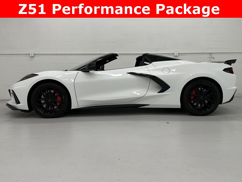 2026 Chevrolet Corvette Stingray 2LT Convertible Z51 photo 3