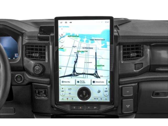 2025 Ford F-150 Lightning photo 13