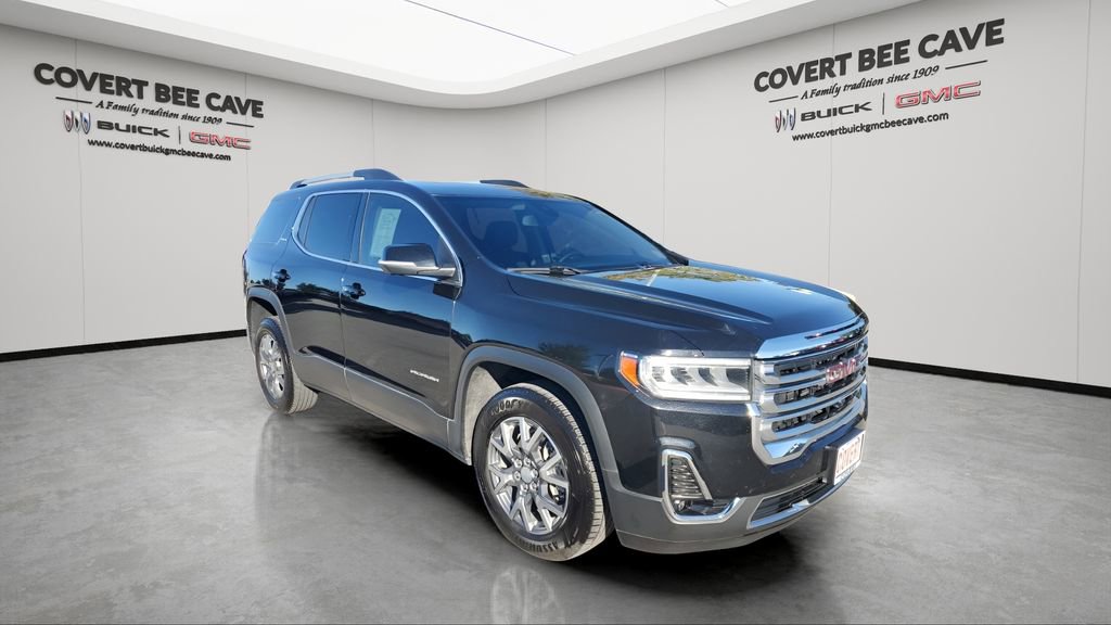 2023 GMC Acadia SLT's photo