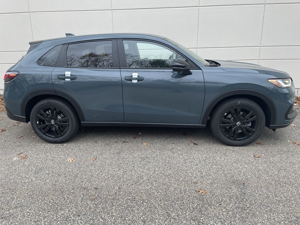 2026 Honda HR-V Sport photo 3