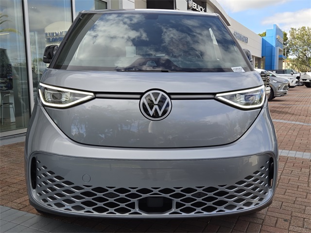 2025 Volkswagen ID. Buzz Pro S photo 2