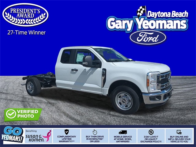 2025 Ford F-350 Base's photo