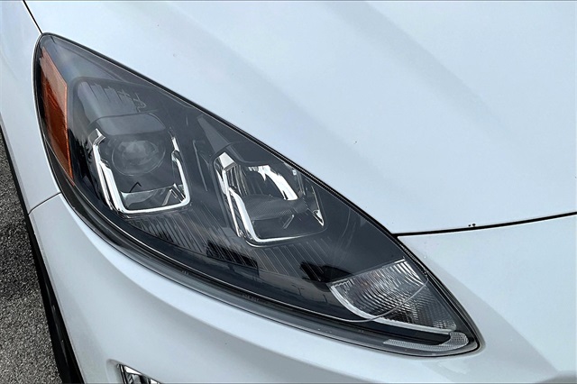 2021 Ford Escape Hybrid SEL photo 27