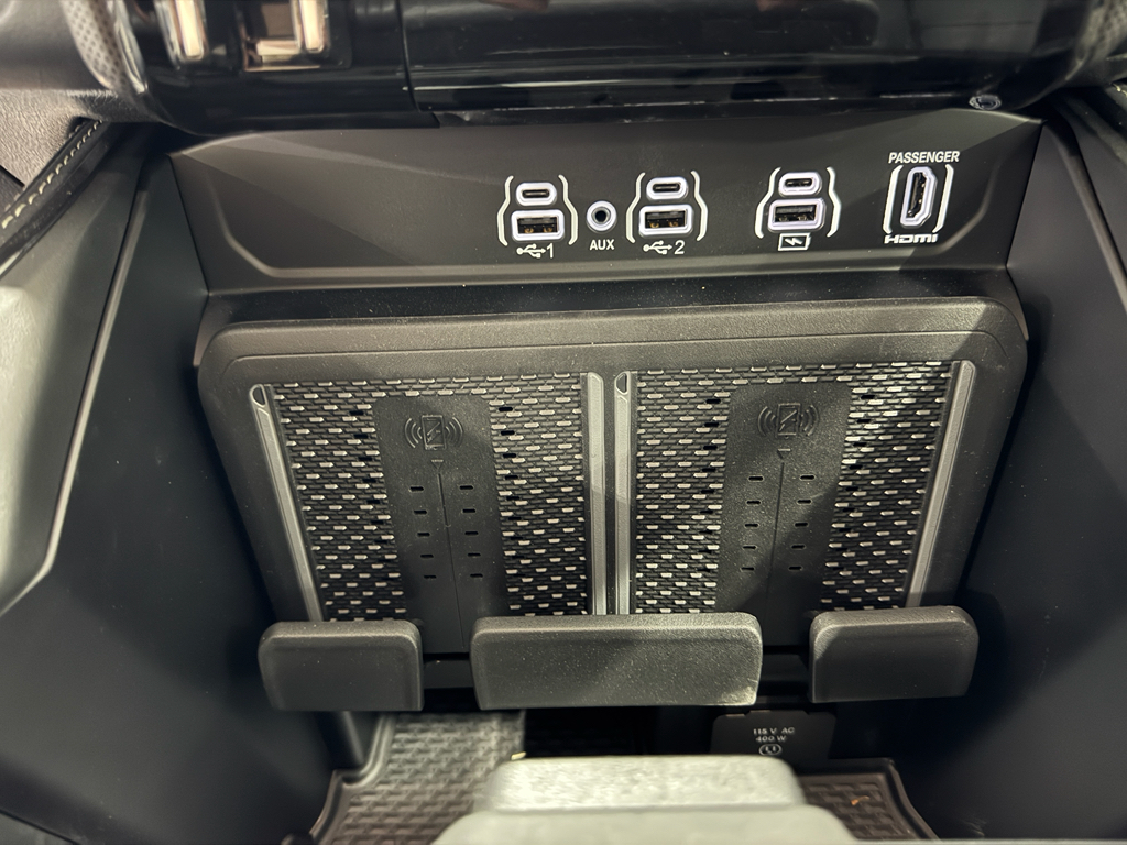 2025 Ram 3500 Limited photo 38