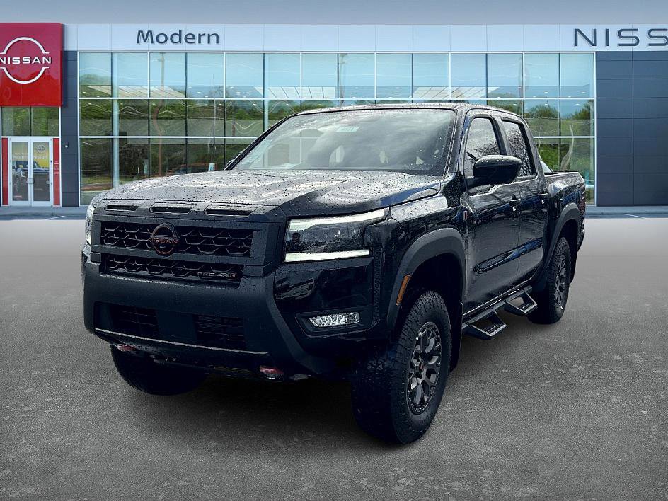New 2026 Nissan Frontier PRO-4X w/R Package Crew Cab Pickup in