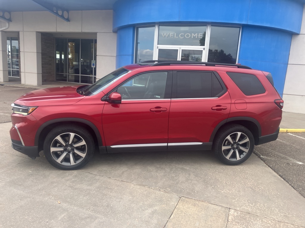2024 Honda Pilot Elite photo 2
