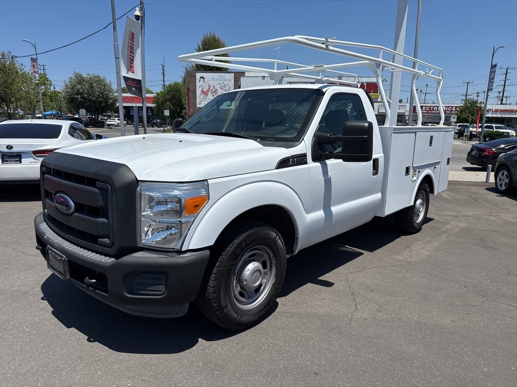 2014 Ford F-250 photo 2