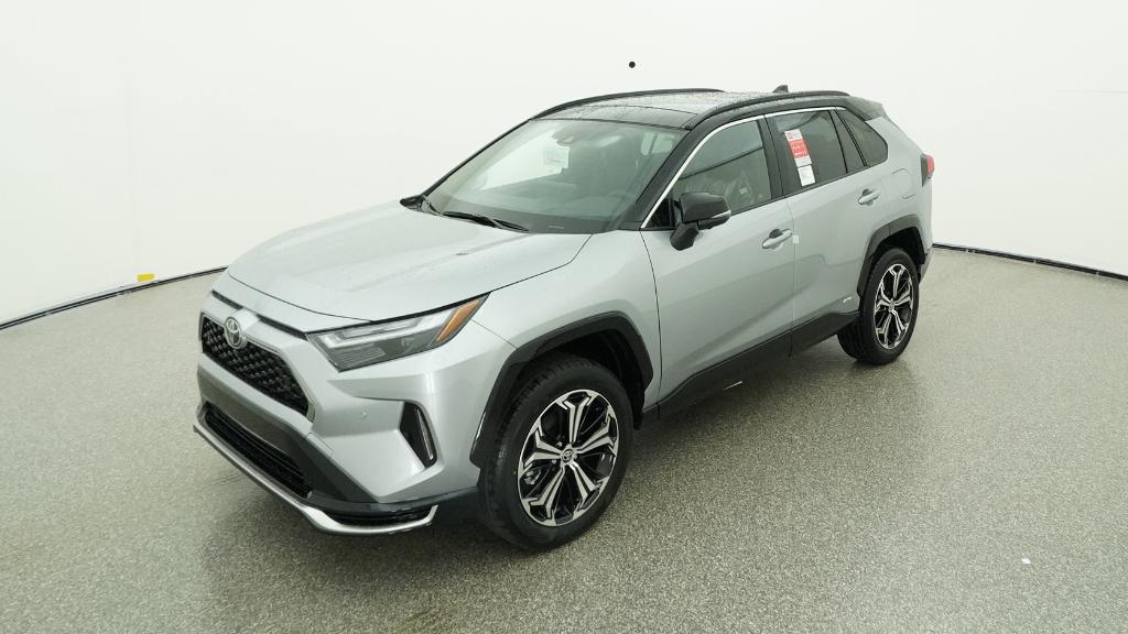 2025 Toyota RAV4 XSE's photo
