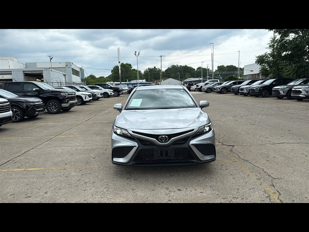 2023 Toyota Camry SE photo 20
