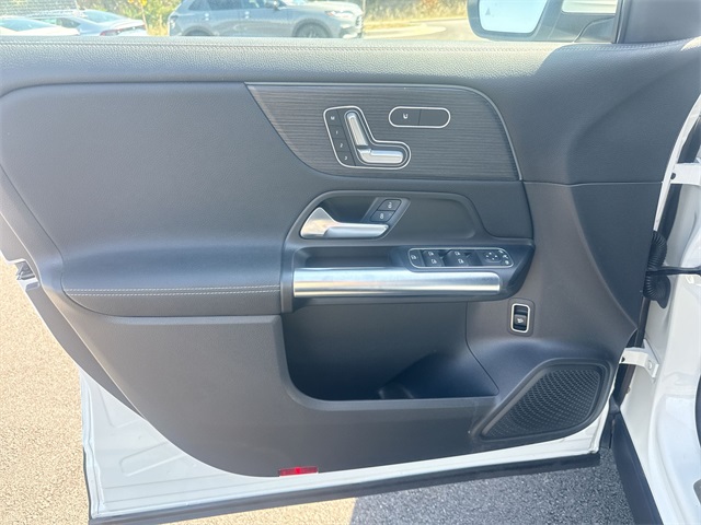 2023 Mercedes Benz GLA 250 photo 14