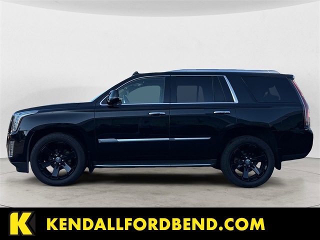 2016 Cadillac Escalade Platinum photo 2