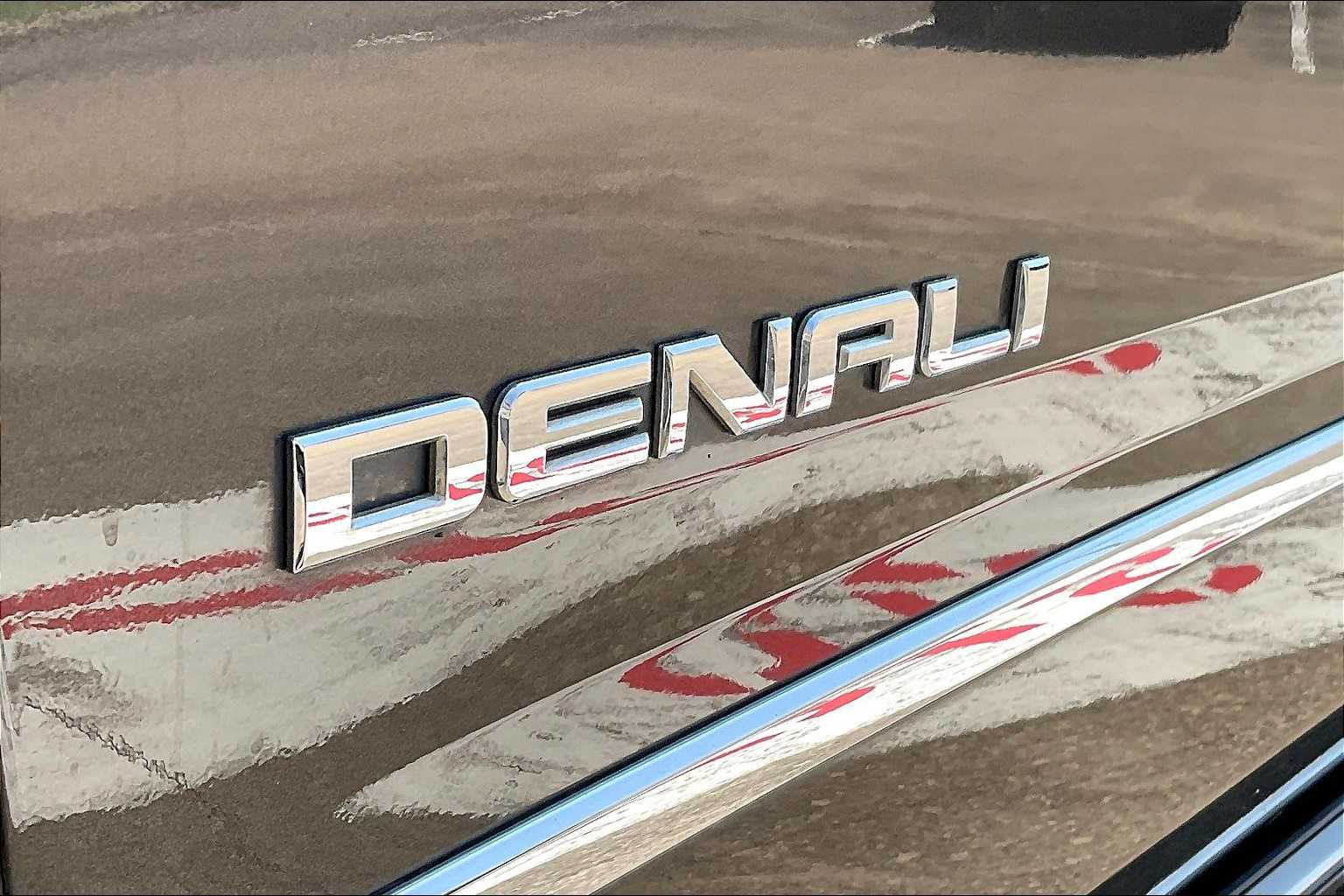 2019 Gmc Yukon Denali photo 8