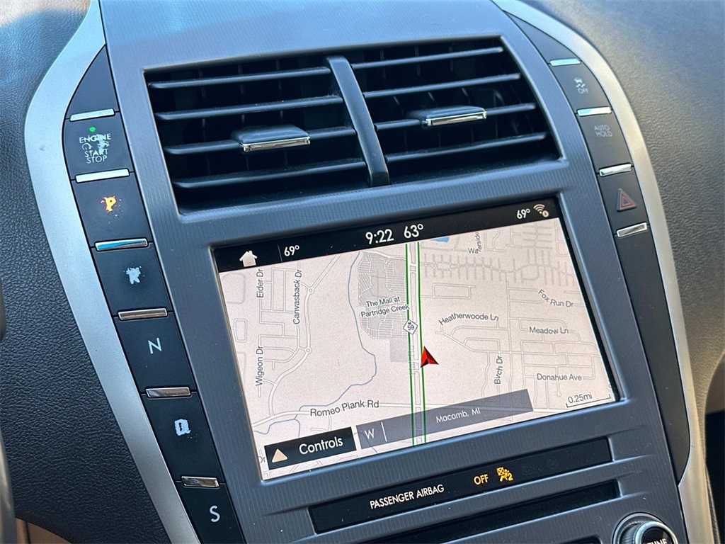 2017 Lincoln MKZ Reserve photo 20
