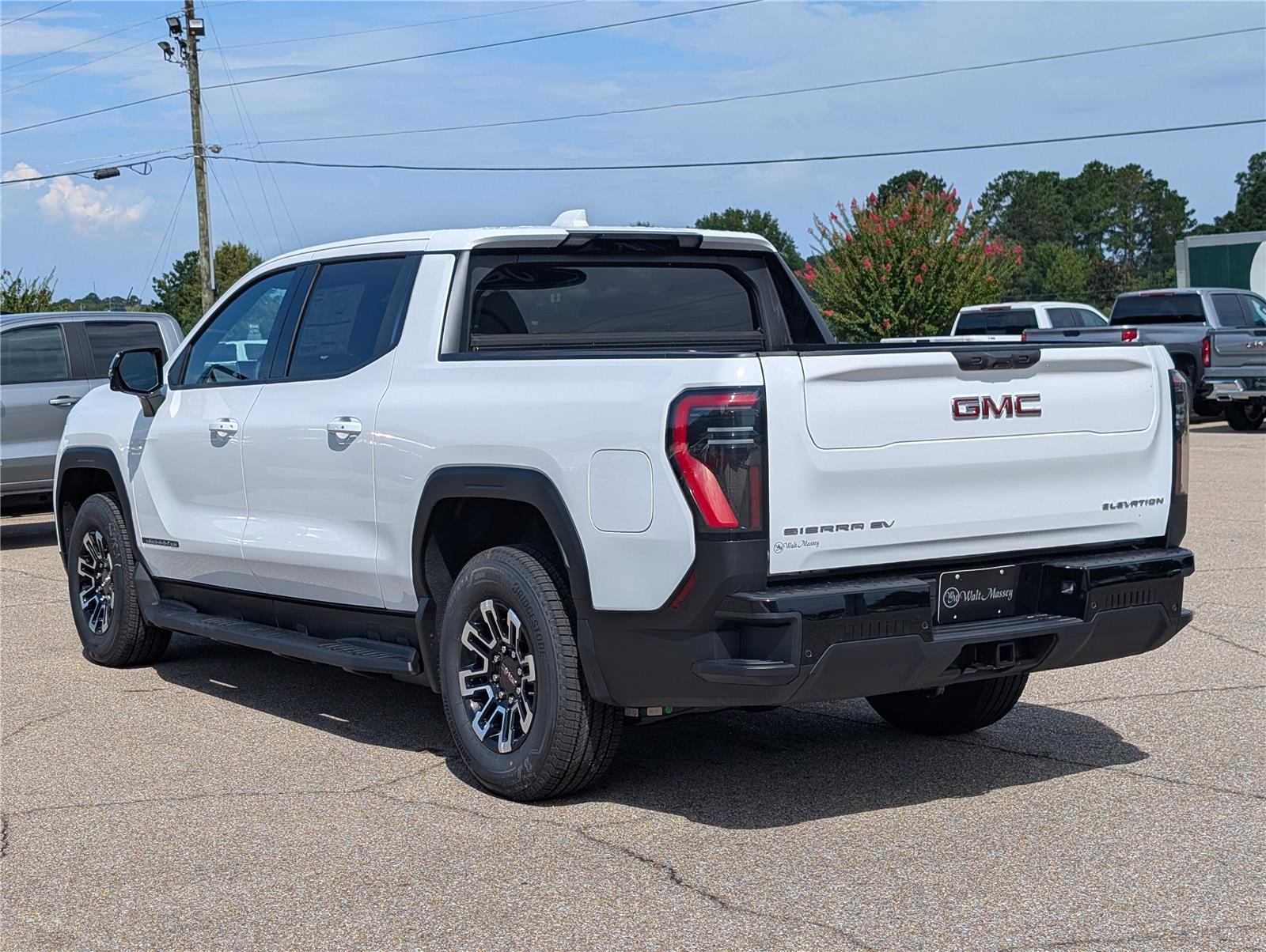 2026 Gmc Sierra Elevation photo 4