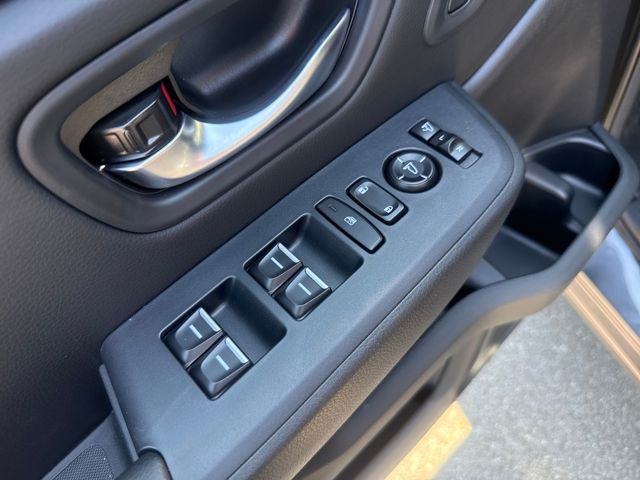 2025 Honda Pilot Black Edition photo 10