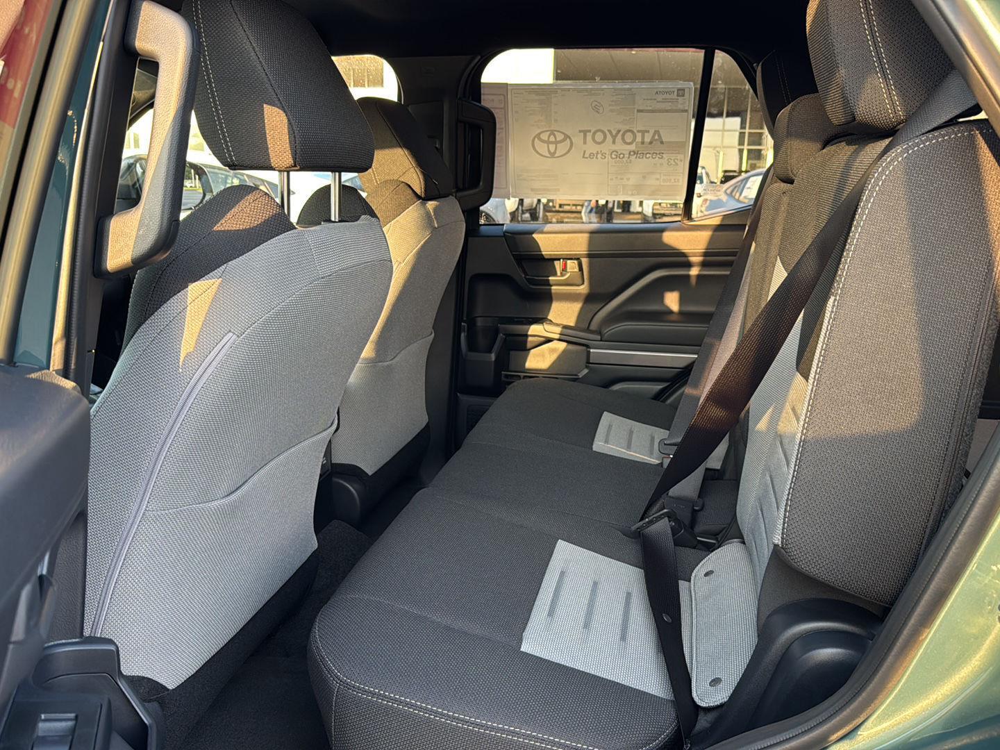 2025 Toyota 4Runner TRD Off-Road photo 8