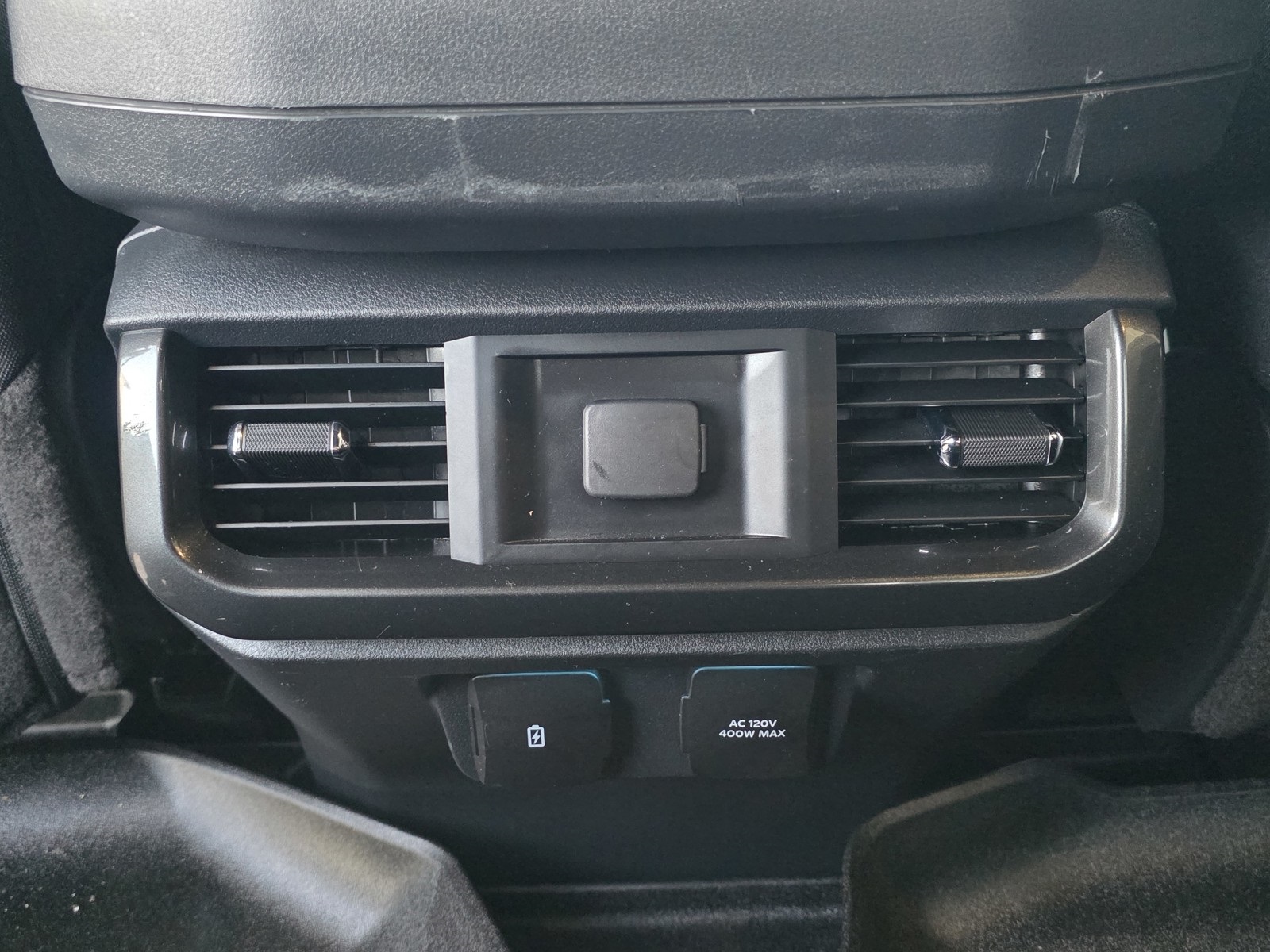 2022 Ford F-150 XLT photo 18