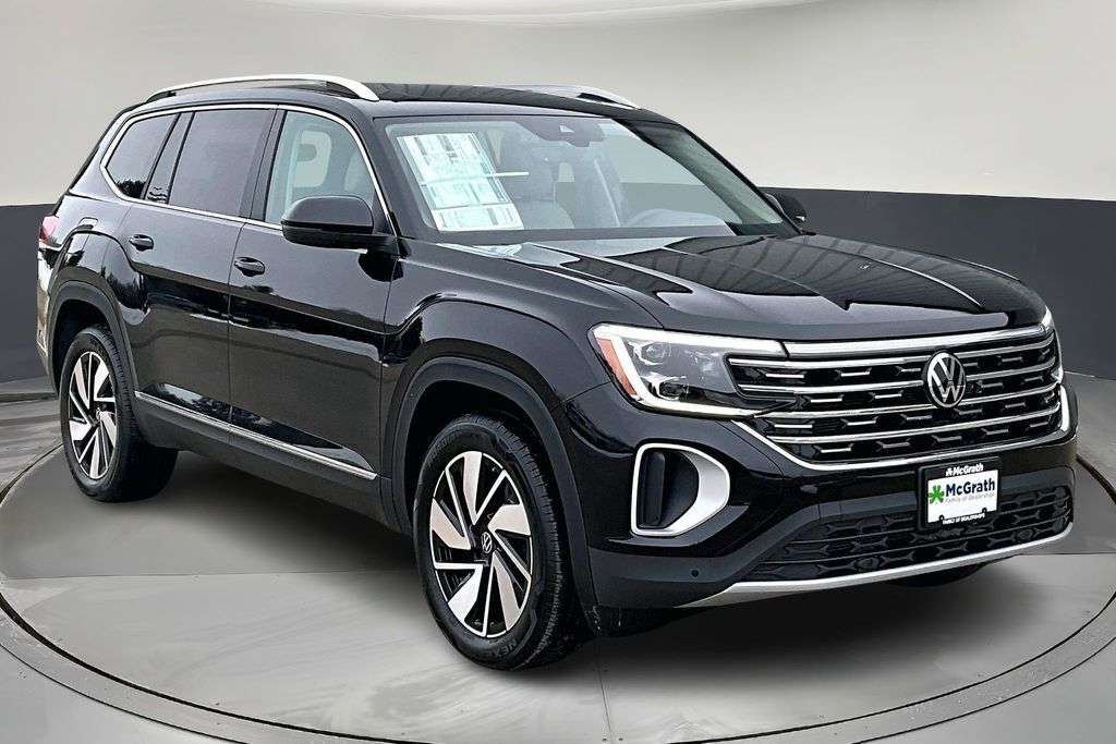 2026 Volkswagen Atlas SEL's photo