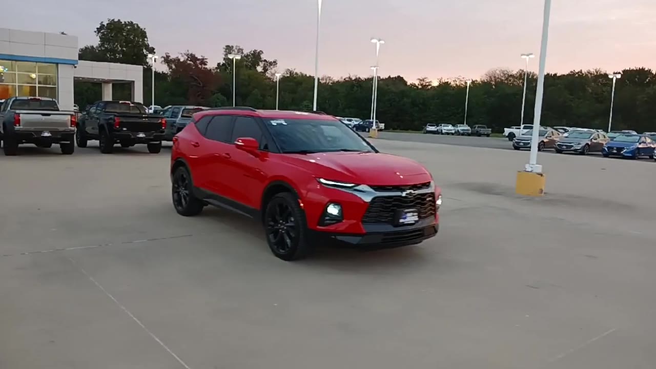 2022 Chevrolet Blazer RS photo 2