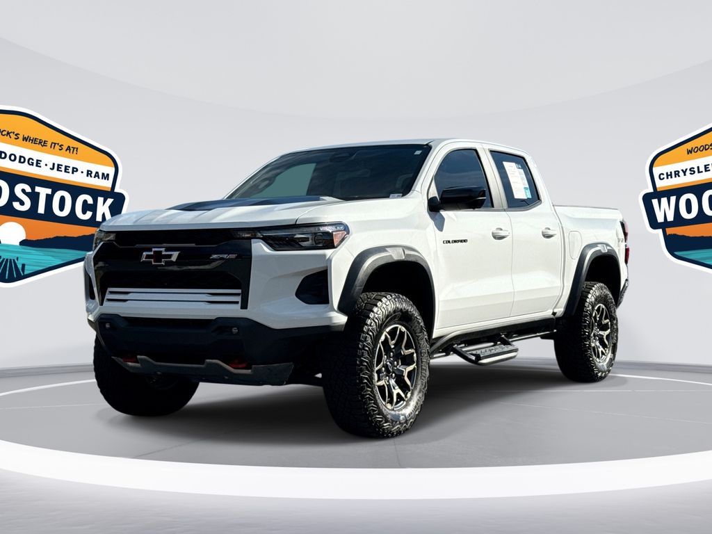 2023 Chevrolet Colorado ZR2's photo