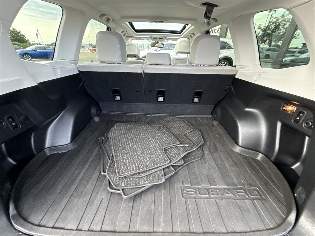 2014 Subaru Forester 2.5i Touring photo 24