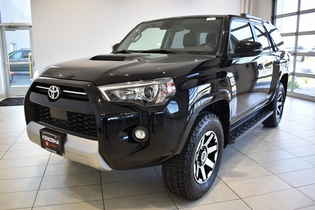 2024 Toyota 4Runner TRD Off-Road Premium photo 4
