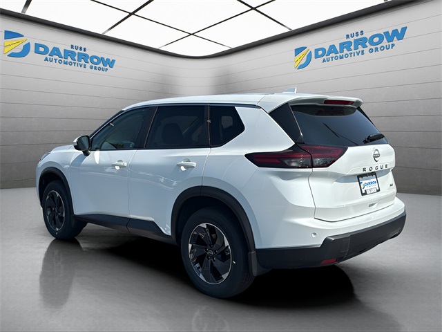 2026 Nissan Rogue SV photo 2