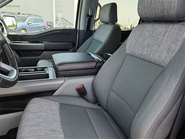 2023 Ford F-150 XLT photo 15