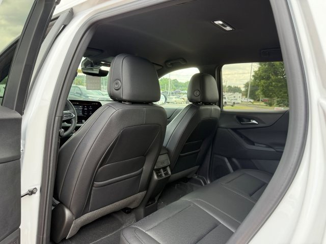 2026 Chevrolet Equinox LT photo 13