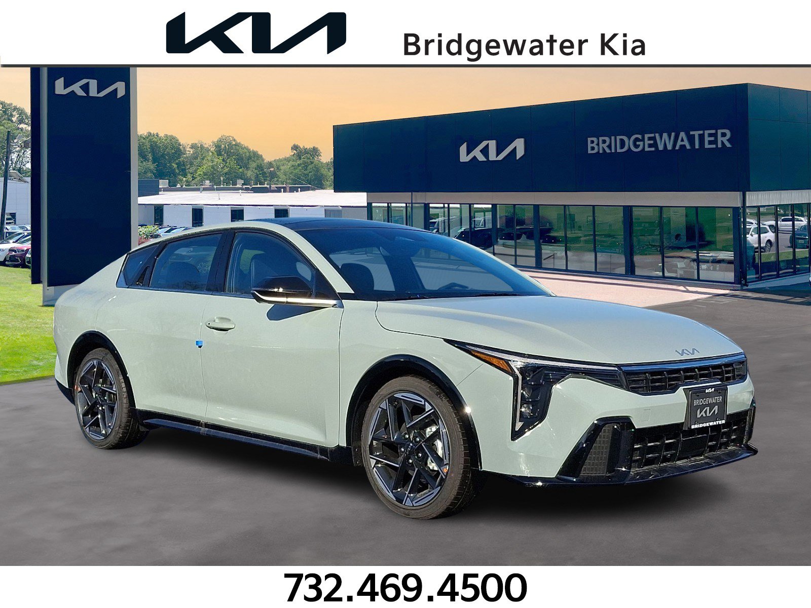 2025 Kia K4 GT-Line's photo