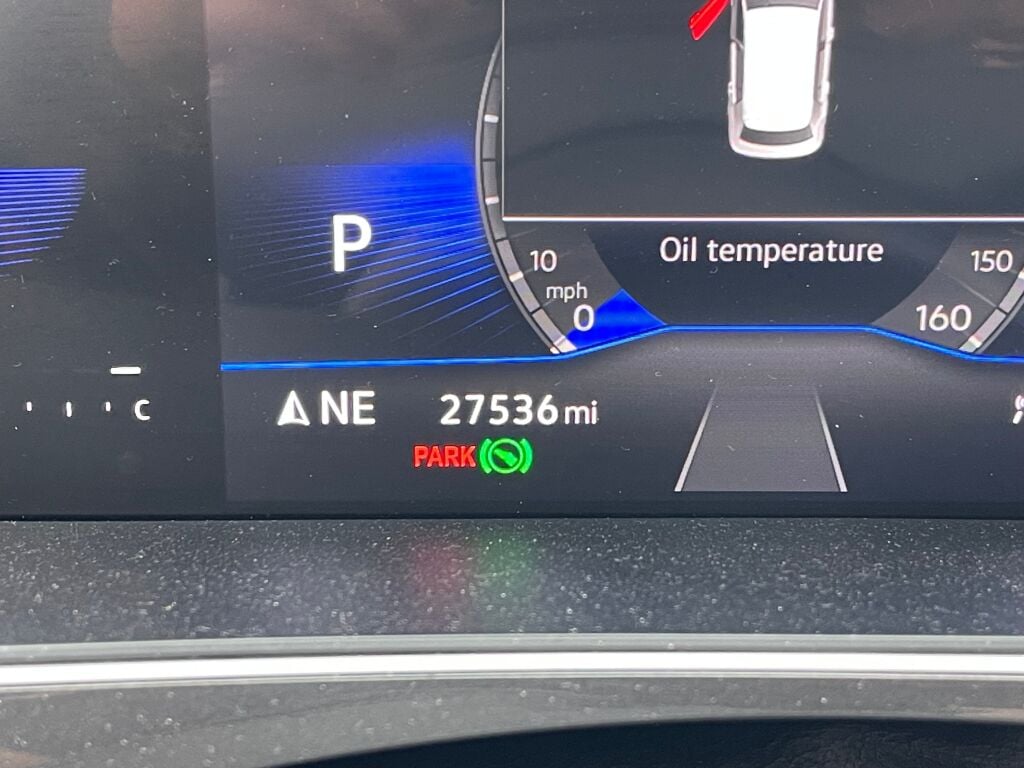 2024 Volkswagen Tiguan SE Wolfsburg Edition photo 16