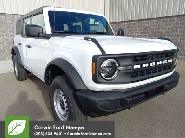 2025 Ford Bronco 4-Door Base's photo