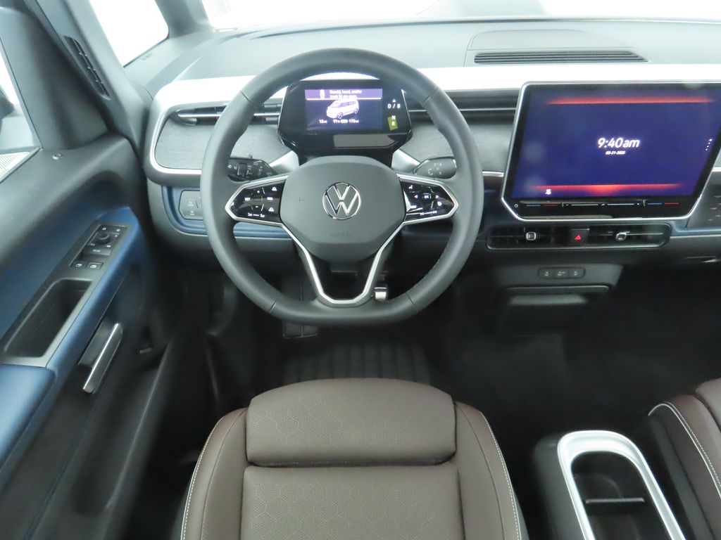 2025 Volkswagen ID. Buzz Pro Plus photo 10