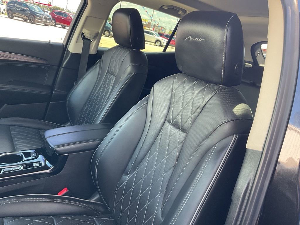2023 Buick Envision Avenir photo 7