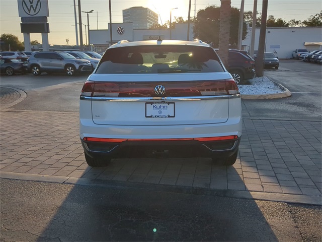 2026 Volkswagen Atlas Cross Sport SE Technology photo 5