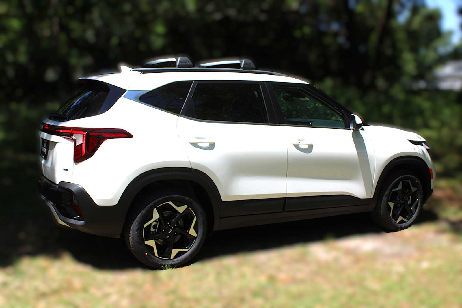 2025 Kia Seltos EX photo 4