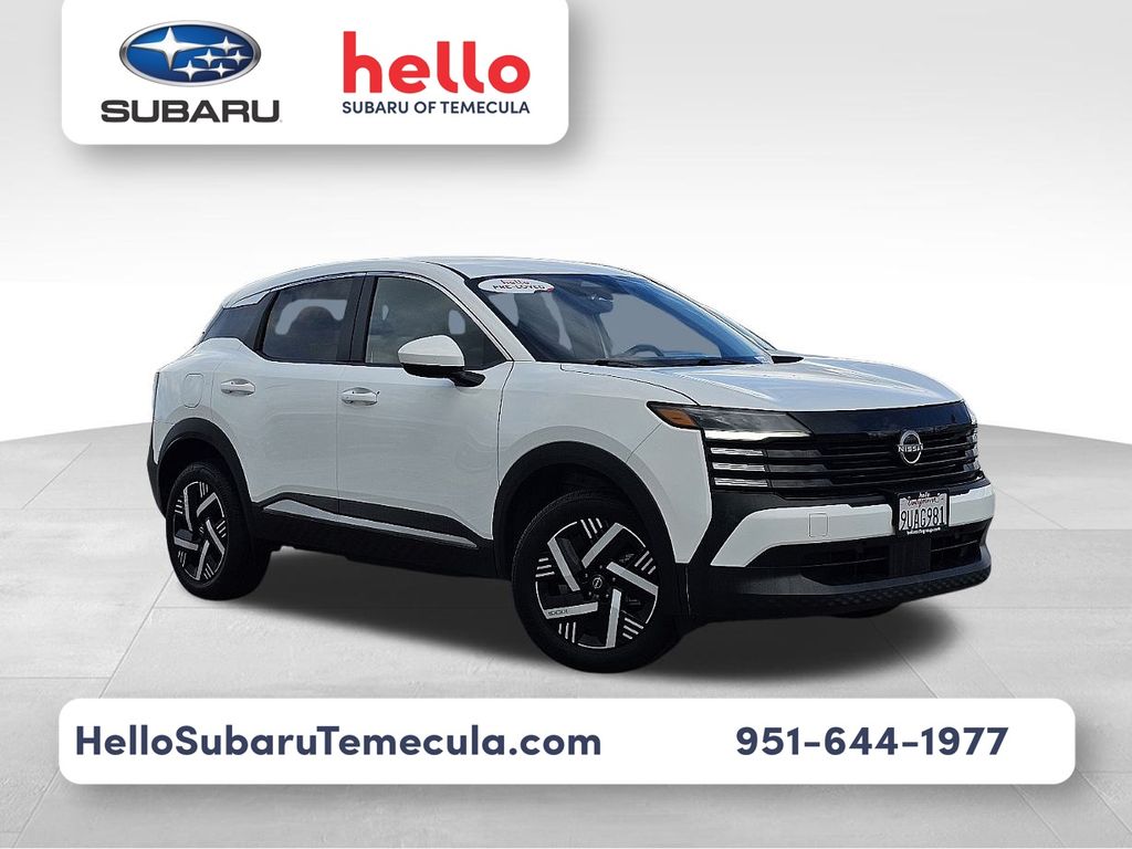 2025 Nissan Kicks SV's photo