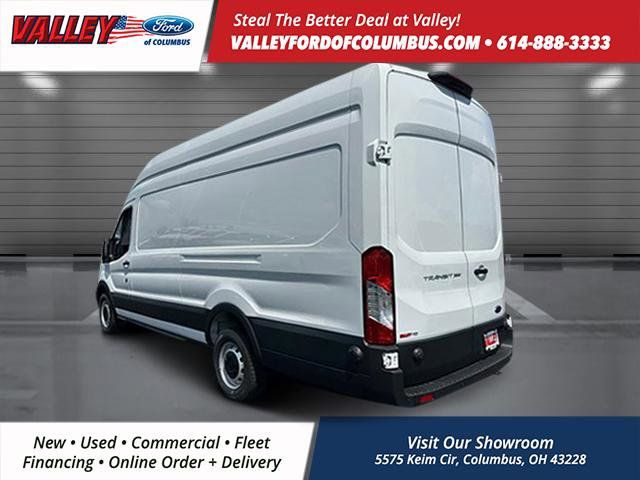 2025 Ford Transit photo 4