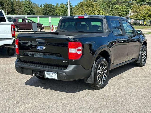 2023 Ford Maverick Lariat photo 3