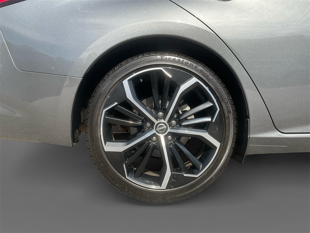 2024 Nissan Altima 2.5 SR photo 13