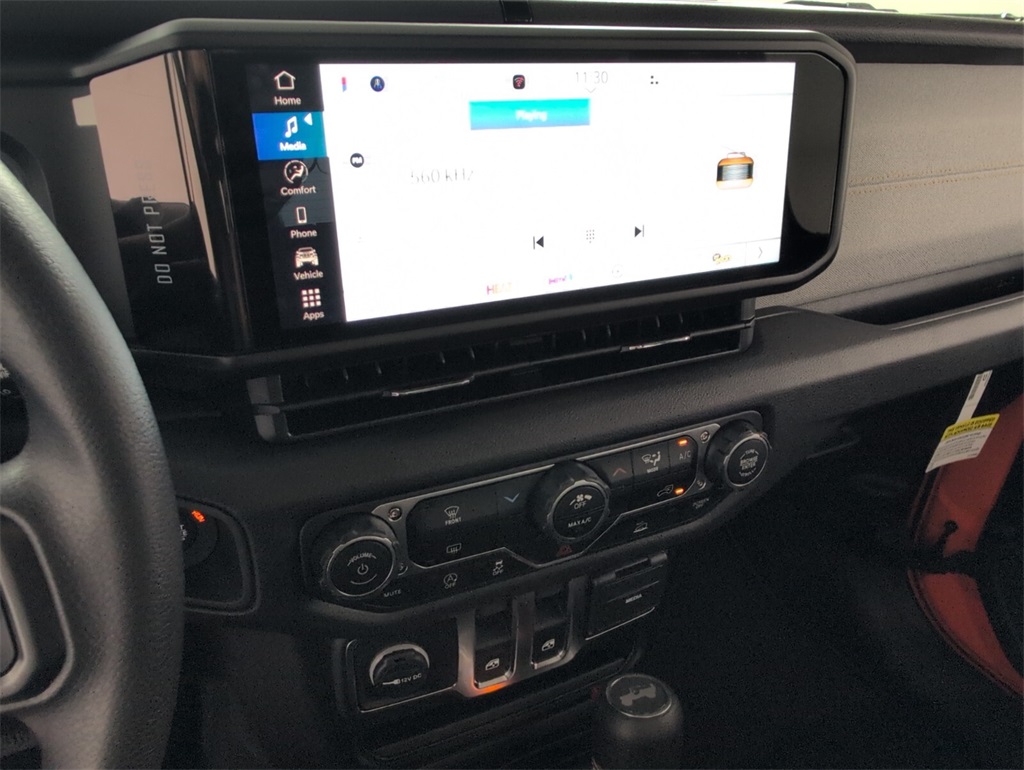 2025 Jeep Wrangler Sport photo 6