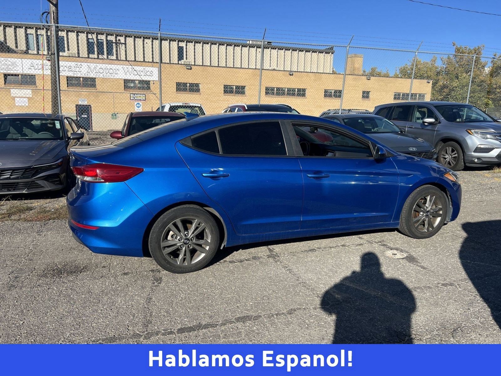 2018 Hyundai Elantra SEL photo 2