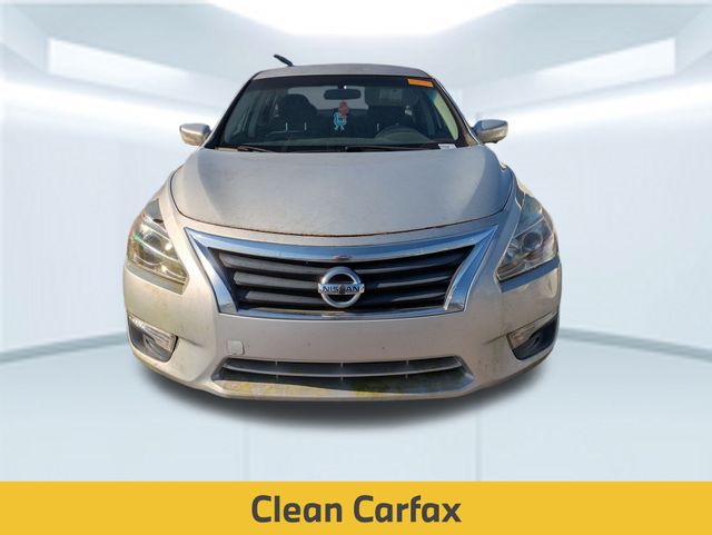 2015 Nissan Altima 2.5 S photo 2