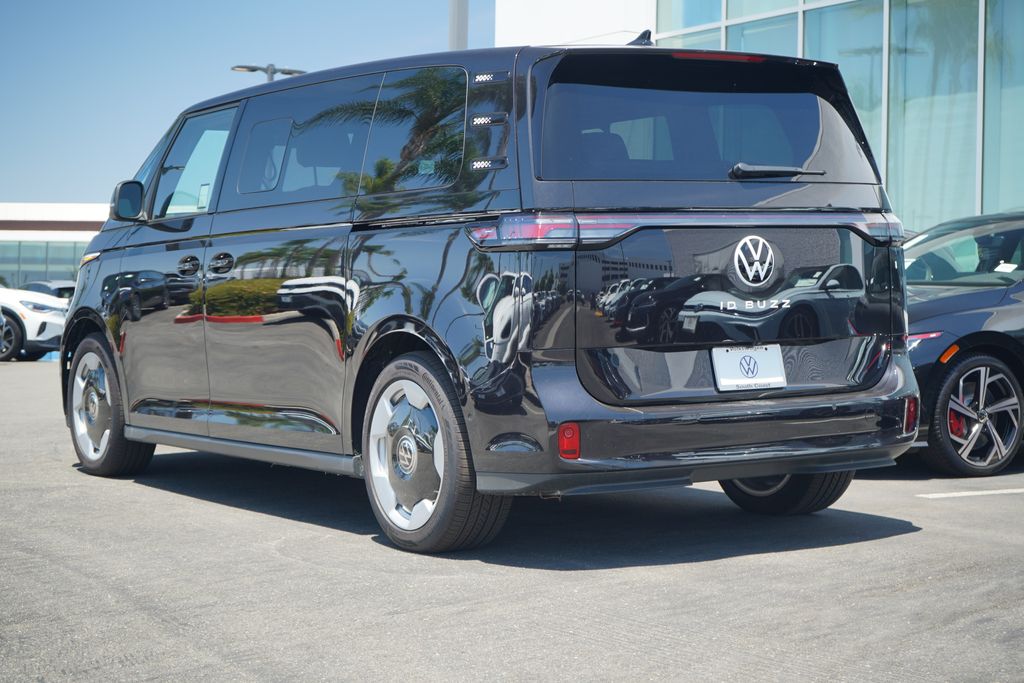 2025 Volkswagen ID. Buzz Pro S photo 3