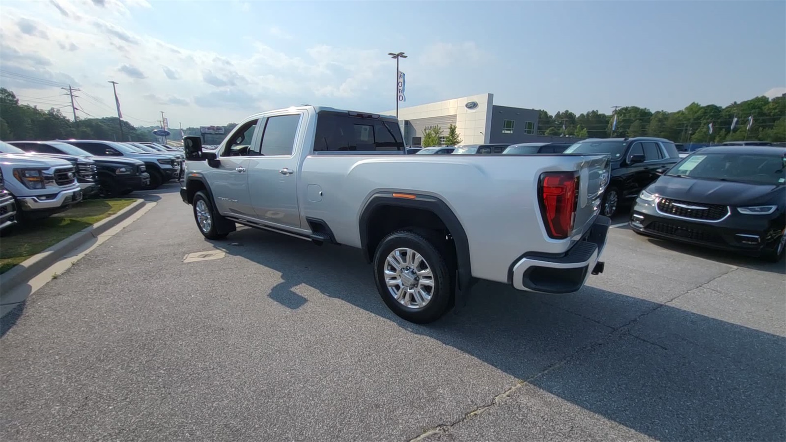 2021 Gmc Sierra Denali photo 3