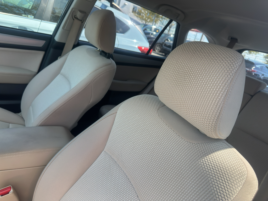 2017 Subaru Outback 2.5i photo 6